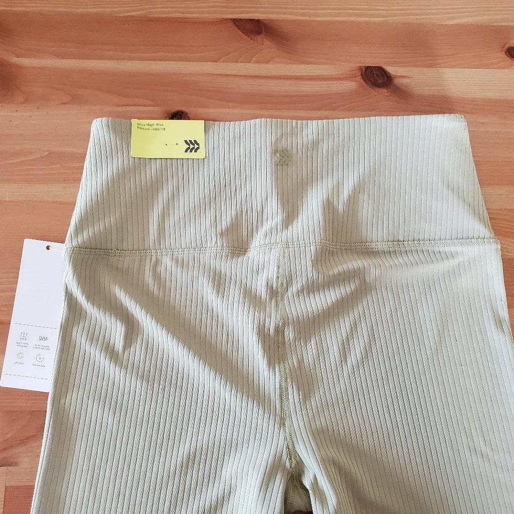 All in Motion - Women's Ultra High-Rise Rib Leggings Olive Green Size M Reg - Picture 2 of 13